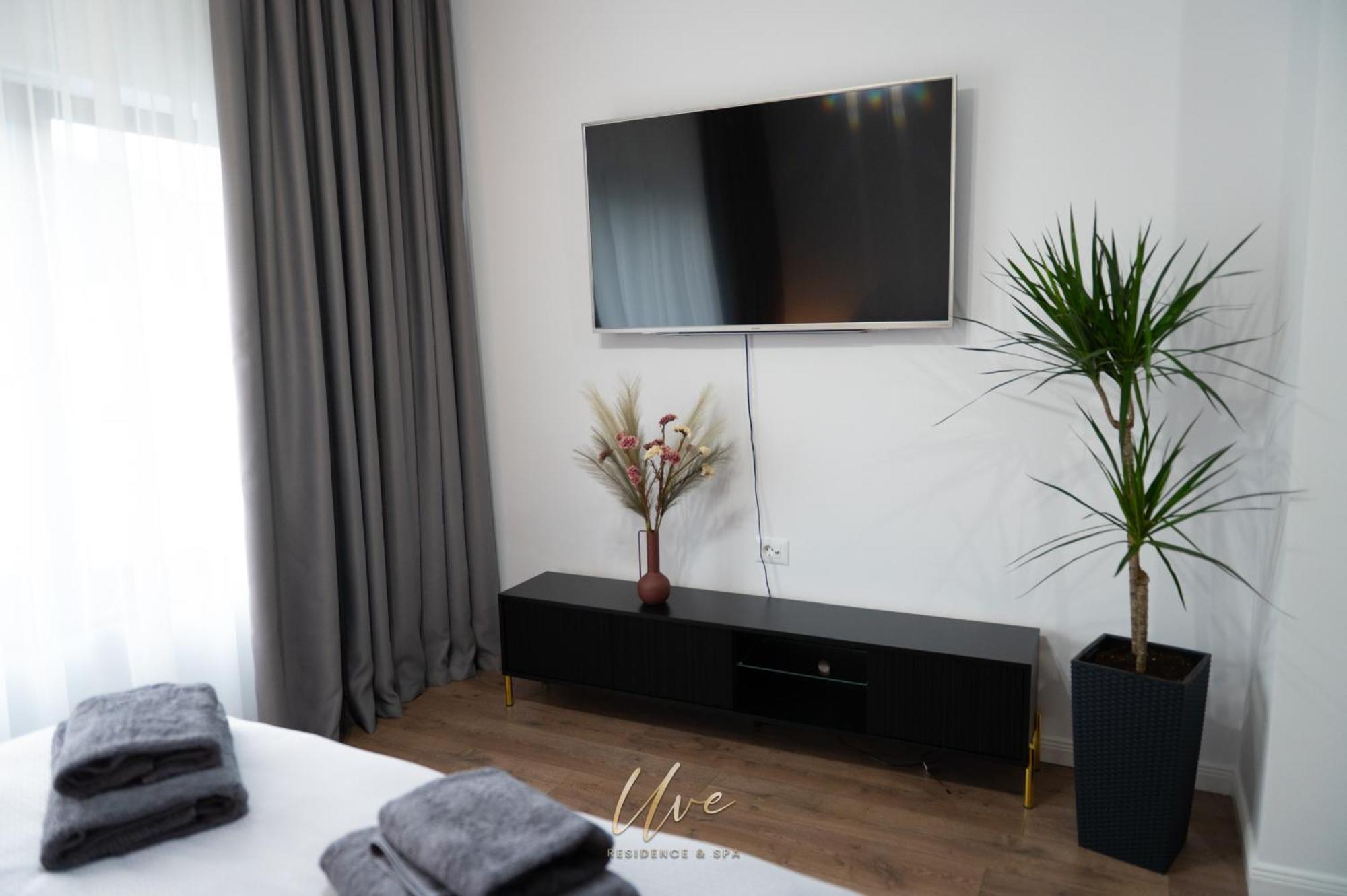 Uve Residence & Spa Piatra Neamţ Dış mekan fotoğraf