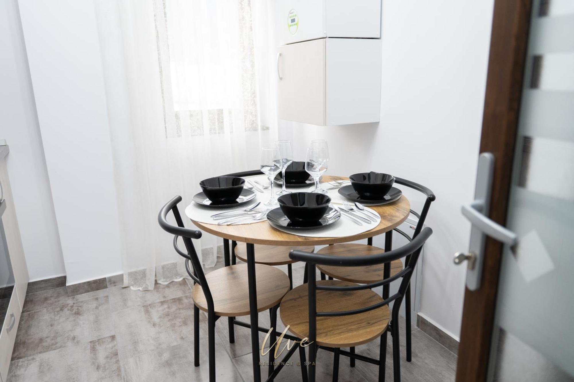 Uve Residence & Spa Piatra Neamţ Dış mekan fotoğraf