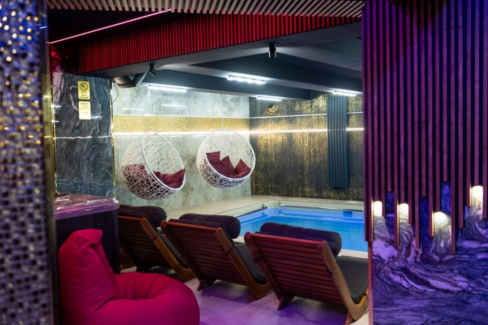 Uve Residence & Spa Piatra Neamţ Dış mekan fotoğraf